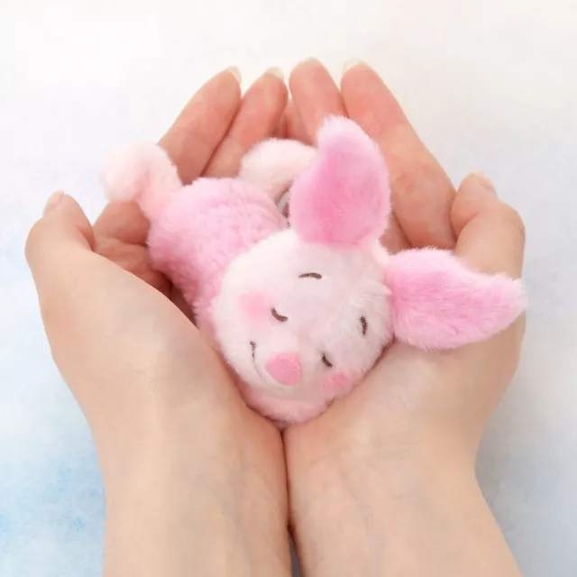 Japan Tokyo Disney Store Palm sized Plush Toy Fluffy PigletSleep Winnie the Pooh