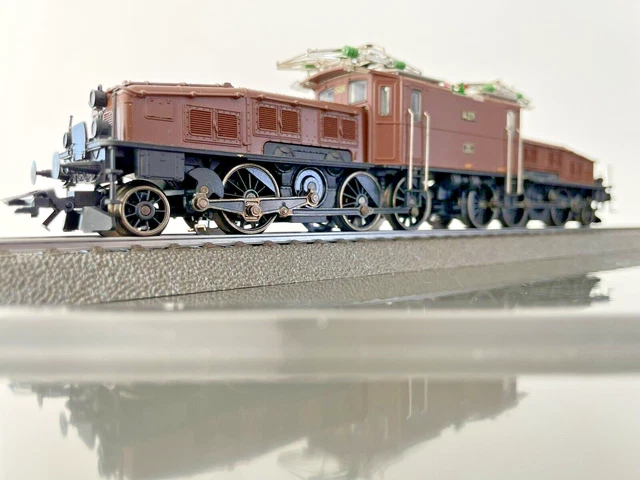 Märklin 39596 Spur H0 Elektrolokomotive Serie Be 6/8 II „Krokodil der SBB, Epoche III, mit Sound