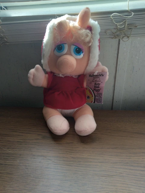 Vintage Miss Piggy Jim Henson Christmas McDonalds plush 1988