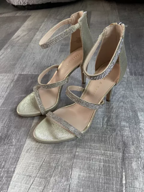 Kelly and katie on sale courtnee sandal gold