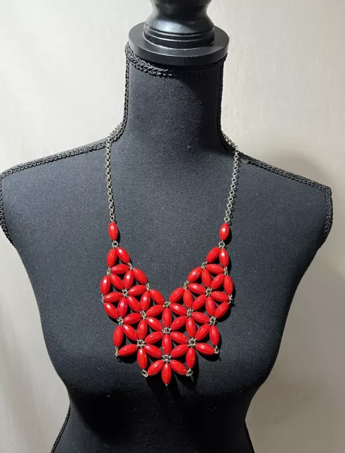 Ily couture red flower Beaded bib necklace Statement Necklace Jewelry