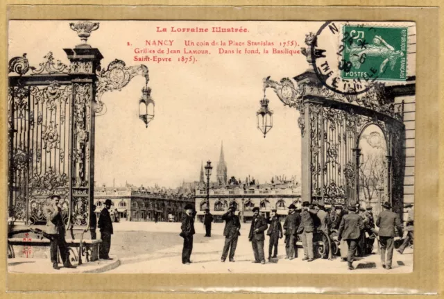 Cpa Nancy - un coin de la Place Stanislas - Grilles de Jean Lamour tp0105