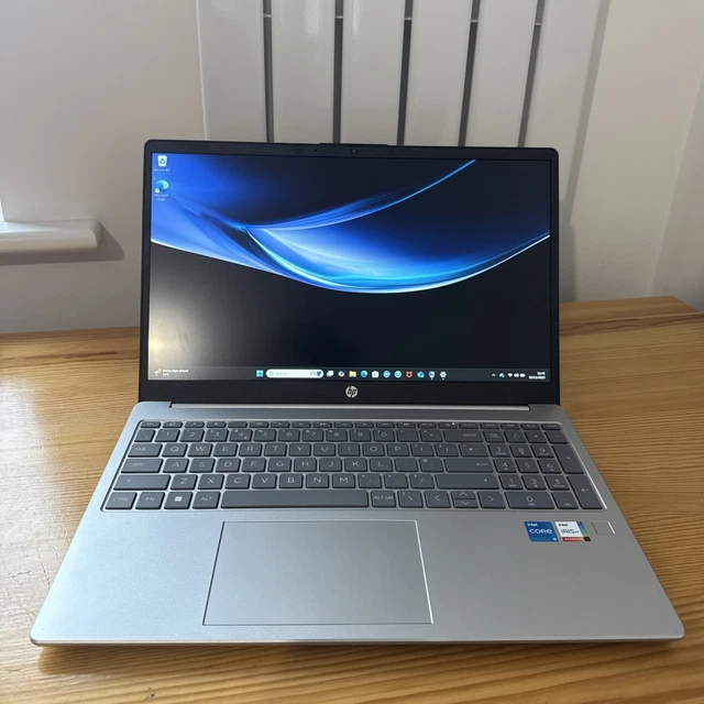 HP LAPTOP MODEL 15-fd0044na i5-1334U Processor 16GB RAM 512GB SSD ...