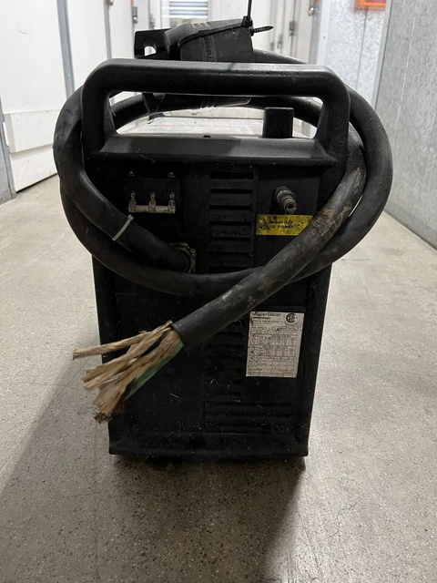 Hypertherm Powermax 600 Plasma Cutter WORKS but Need to Replace the Torch AC Cor 2