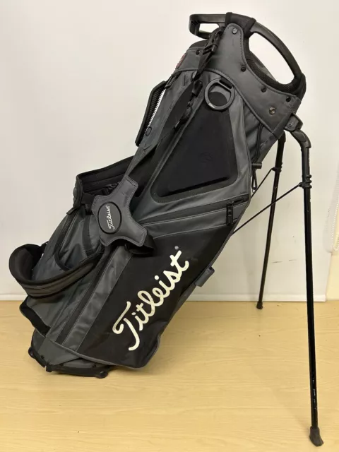 Titleist Hybrid 5 Golf Stand Bag / Black & Grey