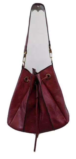 VEGAN DRAWSTRING Handbag SHOULDER bag Purse RED FAUX LEATHER MEDIUM EXCELLENT