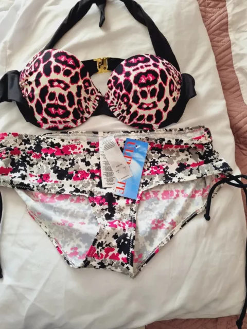 DEBENHAMS SIZE 32D 2 Pack White and Black Underwired Padded T