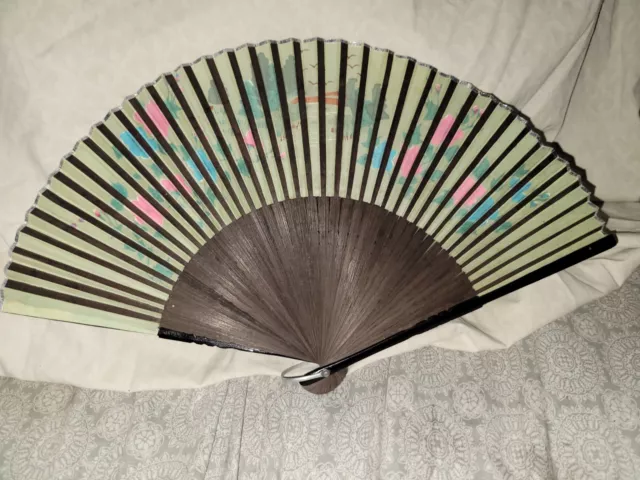 Lovely Hand Painted Vintage Antique Chinese Fan 9in wood rice paper