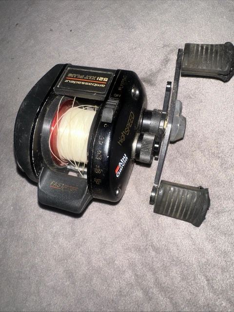 abu garcia ambassadeur 1501c Color:TRX401HGB (Left) Bass Pro Shop Megacast shimano reel Abu Garcia Round Baitcast