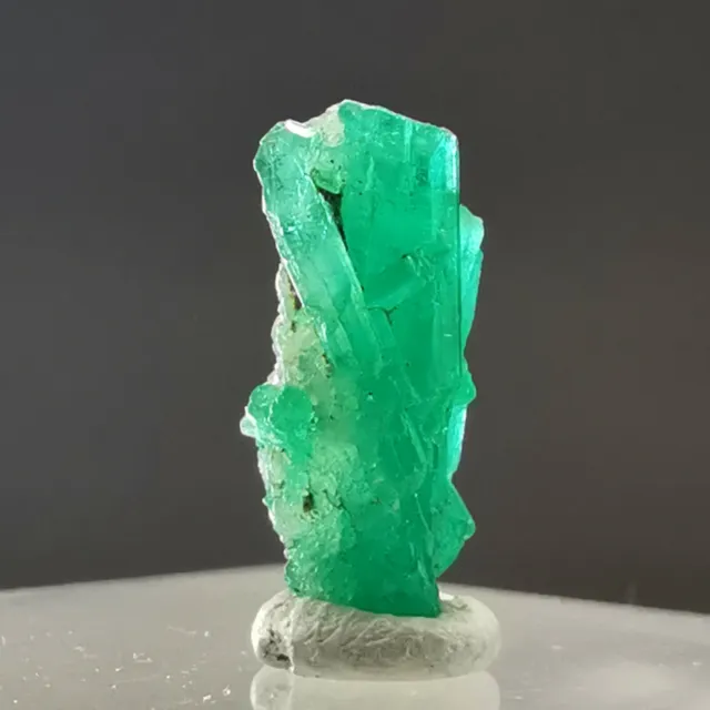 1.875ct Beryl var. Emerald Cluster / Muzo, Colombia / Rough Crystal Gemstone