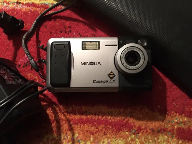 Minolta Dimage KameraEX Zoom 1500 Aspherical Lens 7-21 mm Videokamera