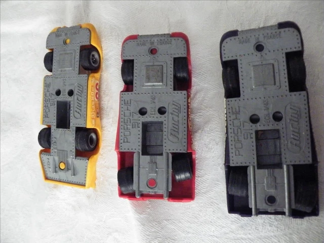 Lot 12 Miniatures Voitures Anciennes – Dinky, Tonka, Solido, Majorette