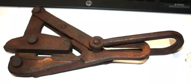 M. Klein Chicago. Vintage Wire/Cable Puller Works but Rusty. Linesman Tool