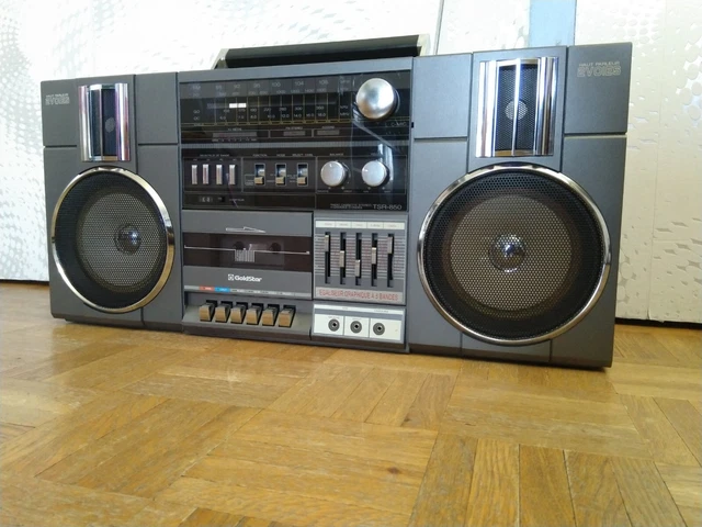 SILVA SUPERWOOFER SW-5050 Ghettoblaster Boombox Radio Cassette Recorder EUR 50,00 - DE