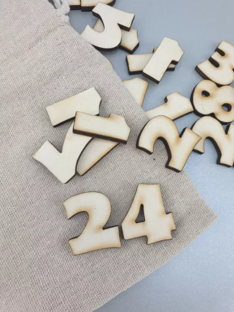 Holz Adventszahlen Zahlen 1-24 ca. 3 cm - für DIY Adventskalender zum Basteln