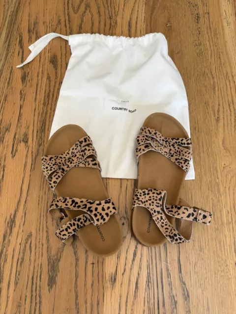 country road girls sandals leopard print size 34