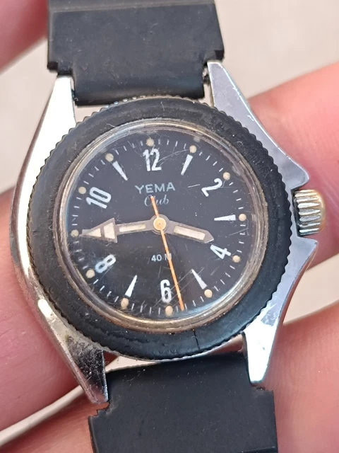Montre Vintage YEMA Mécanique Pour Femme - En état De Marche, Joli Design