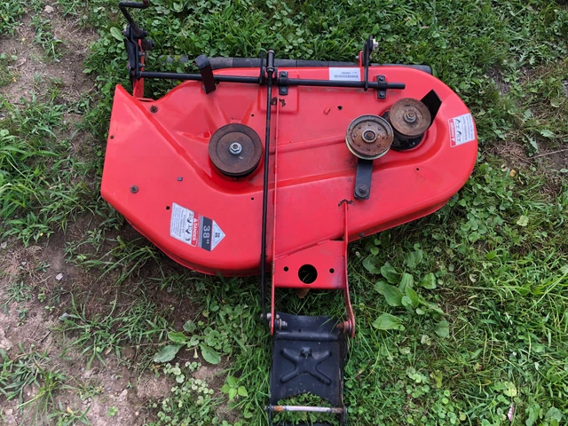 Simplicity 38 inch mower online deck parts