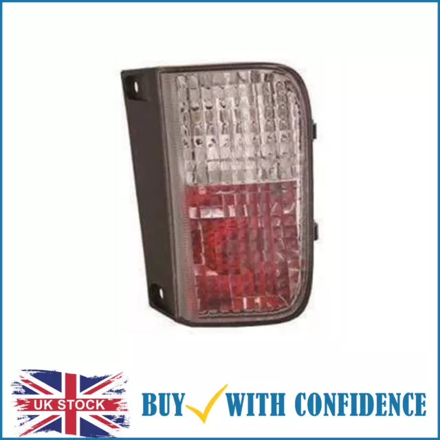 Vauxhall Vivaro Rear Bumper Lamp Light With Fog Lamp One Bulp Right Rh 2000-2014