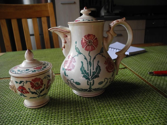 Teekanne und Zuckerdose (Kinder) von Villeroy&Boch - Dresden Saxony 508