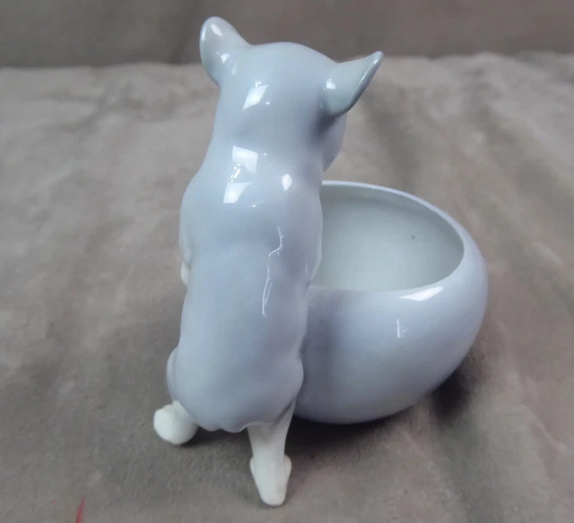 L'OURSON, en porcelaine de COPENHAGUE (?).