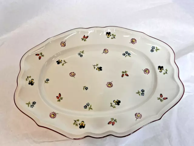 Villeroy & Boch Petite Fleur  Carving Serving Platter Plate 38 cm