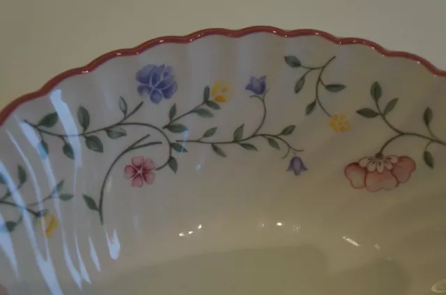 Johnson Brothers Summer Chintz Round Open Serving bowl. 2