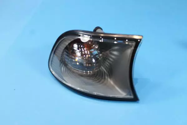 BMW E46 - Blinker rechts passend für Compact weiß + Glühlampe ORIGINAL QUALITÄT