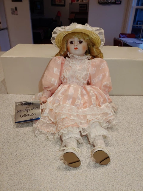The Heritage Mint Ltd. Collection Porcelain Doll - Vintage - 15" Tall - KT