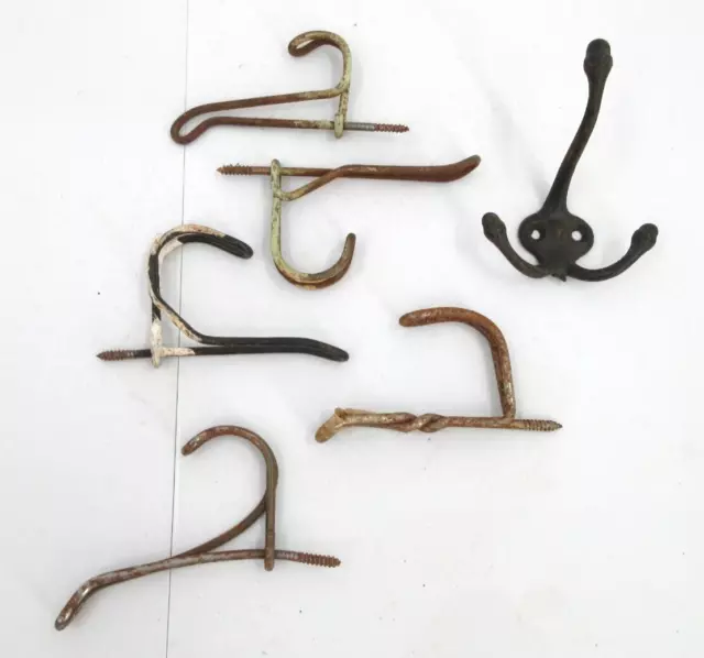 Lot Of 5 Vintage Twisted Wire Coat Hooks Screw In And 1 Cast Iron Triple Hook *2