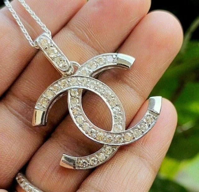 2Ct Round Cut Moissanite Heart Women's Pendant In 14K Yellow Gold Plated Silver