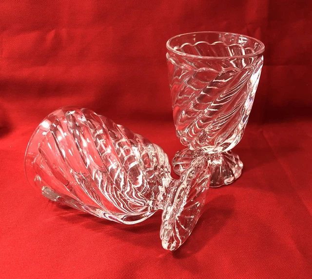 Ensemble De Verrerie Ancienne Baccarat, Motif Bambou Torsadé, Cristal Du 19ème (léger éclat)