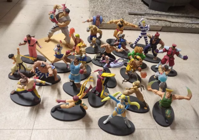 gros lot 25 figurine mangas street fighter altaya + fascicules