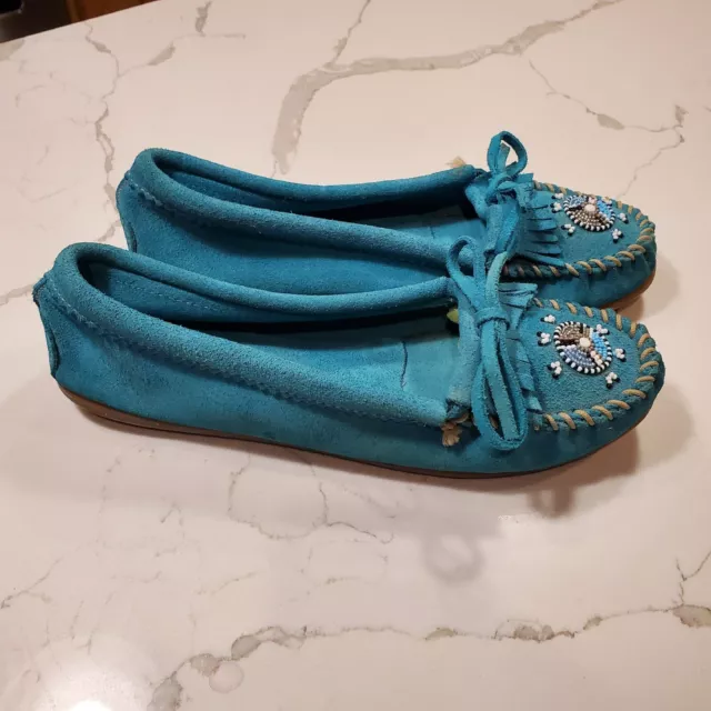 Minnetonka Kilty Women's 10 Turquoise Leather Rubber Sole Moccasin Slippers