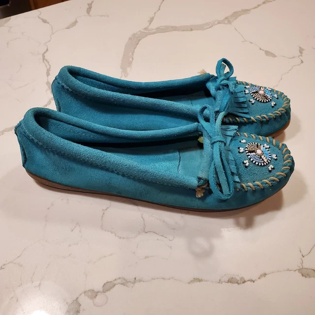 Minnetonka Kilty Women's 10 Turquoise Leather Rubber Sole Moccasin Slippers Minnetonka Kilty Women's 10 Turquoise Leather Rubber Sole Moccasin Slippers