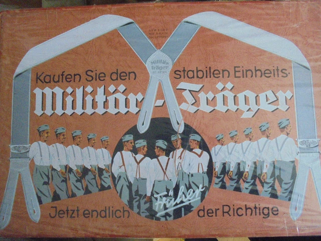31382 Reklame Plakat SOLDATEN MILITÄRHOSENTRÄGER Pappe geprägt 1935 27x40cm 31382 Reklame Plakat SOLDATEN MILITÄRHOSENTRÄGER Pappe geprägt 1935 27x40cm