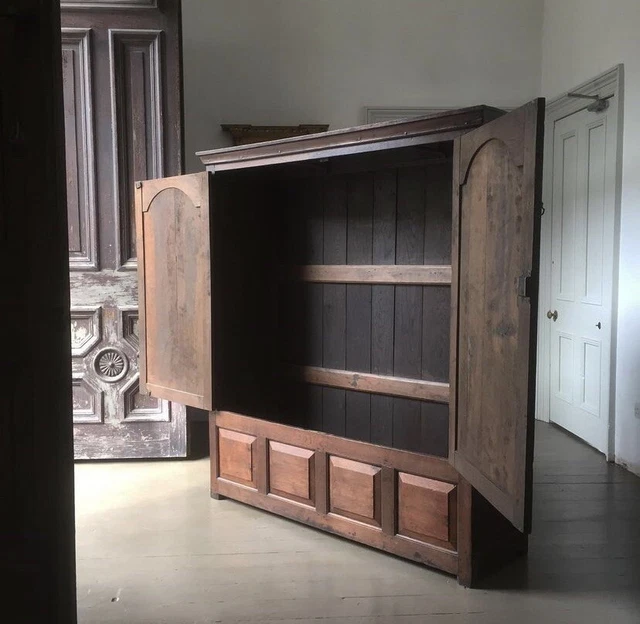 18th century oak press 2