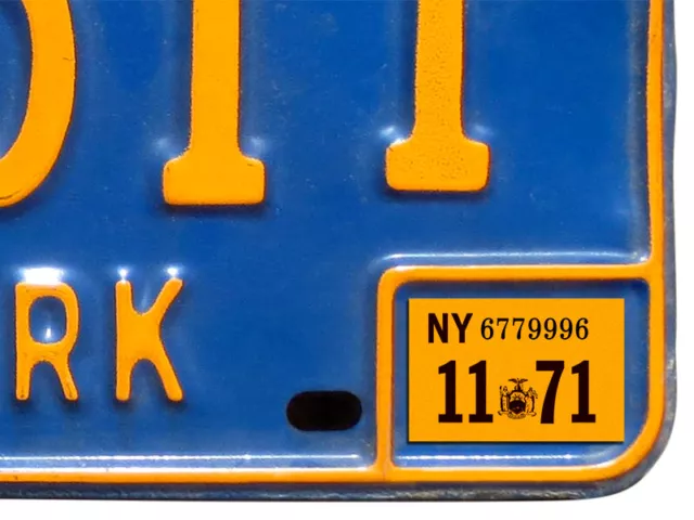 1971 New York License Plate Registration Sticker, YOM, NY, Tag, DMV