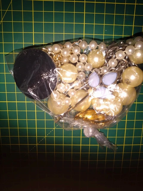 Beads Buttons Findings