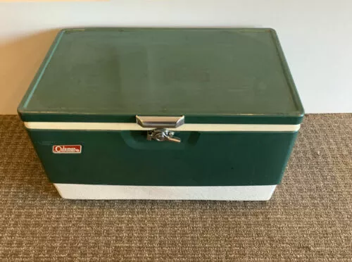 Vintage 1980 Large Green Metal COLEMAN  Cooler / Ice Chest 44 Quart