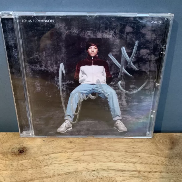 Louis Tomlinson Signed CD Walls 1D One Direction