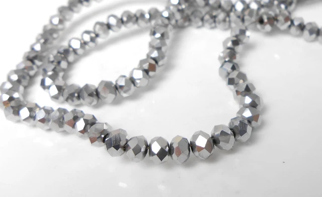 ** 25 St. facettierte Glasperlen in Farbe silber 4x3 mm