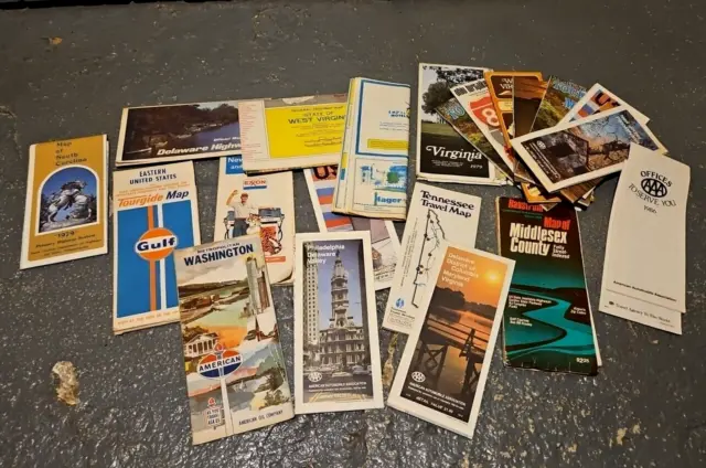 Vintage  Service Station Map Lot And  Travel Brochures