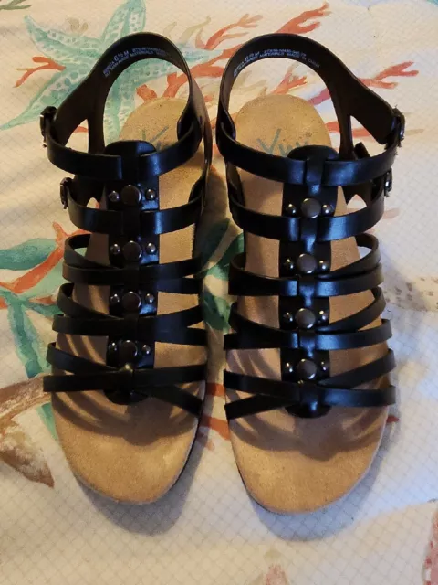 Yuu berica womens sandal sales