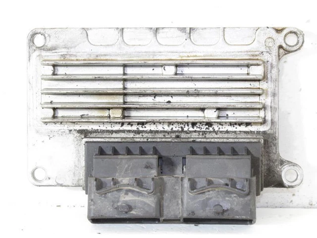 Calculateur Moteur ECU Renault Clio II (BB/CB) 2002 - Magneti Marelli, Occasion