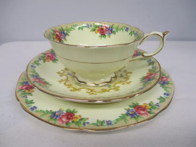 Paragon Dw Queen Mary "Minuet" Cream Tea Cup Saucer Dessert Plate Trio