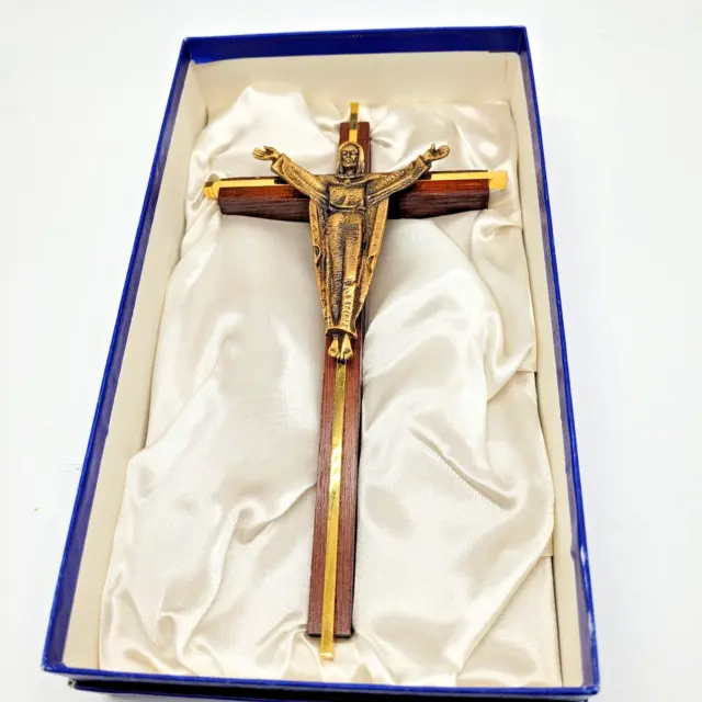 Crucifix of Jesus Walnut Wood  Base 8 in Religious Catholic Brass Wall Cross