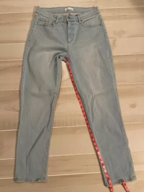 Loft the girlfriend light wash denim jeans size 6/28 30” inseam women’s