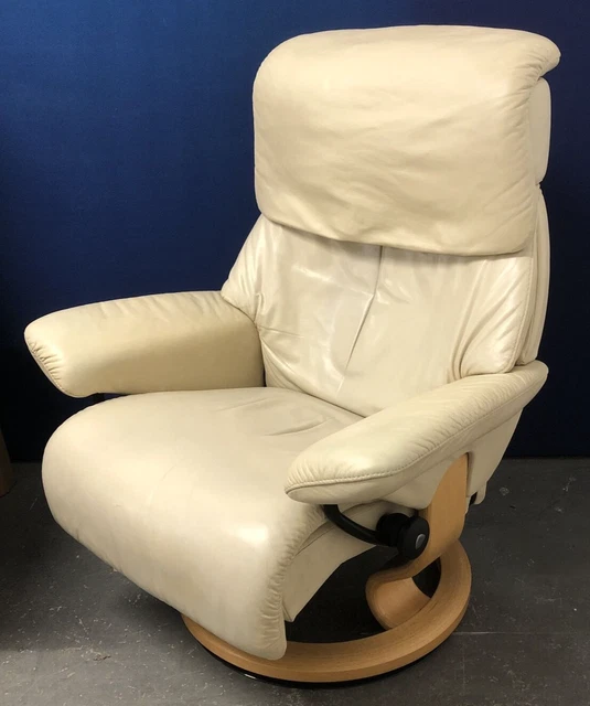 EKORNES STRESSLESS CAPRI Recliner Chair, Cream Leather Swivel Recliner