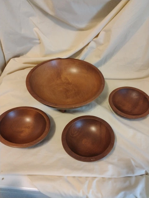 Vintage Mcm Wood Craftery 4-Piece Bowl Set Large Center Bowl Three Smaller Ones